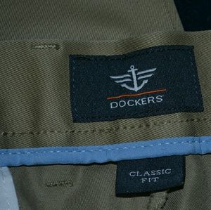 Dockers Classic Fit Khaki Pants